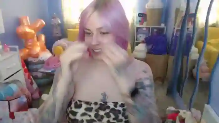 Angelina_Glass