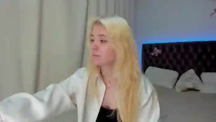 EllaMyerss