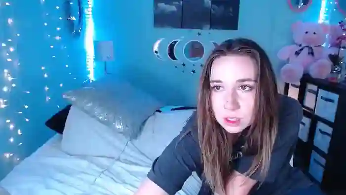 Lacey_Prescott