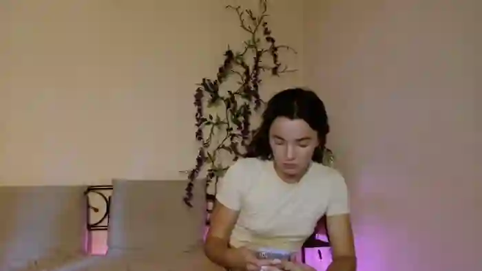 LuckyVicky28