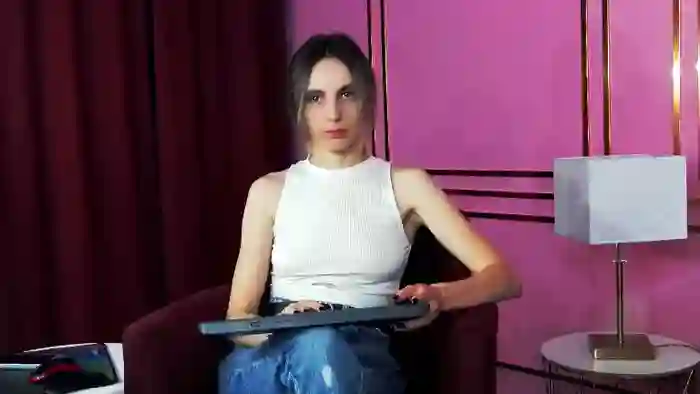 MiaWollson
