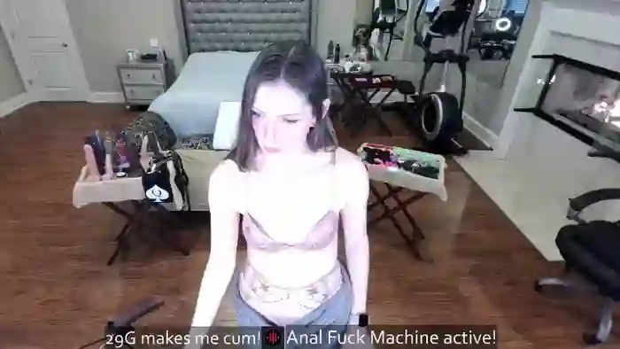 lucy_aura
