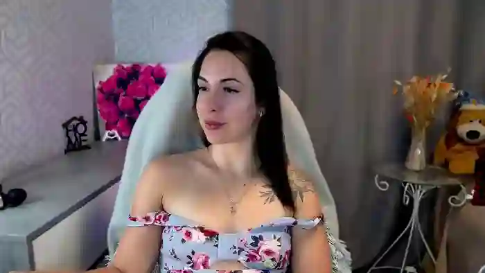 MeganNaughtyy