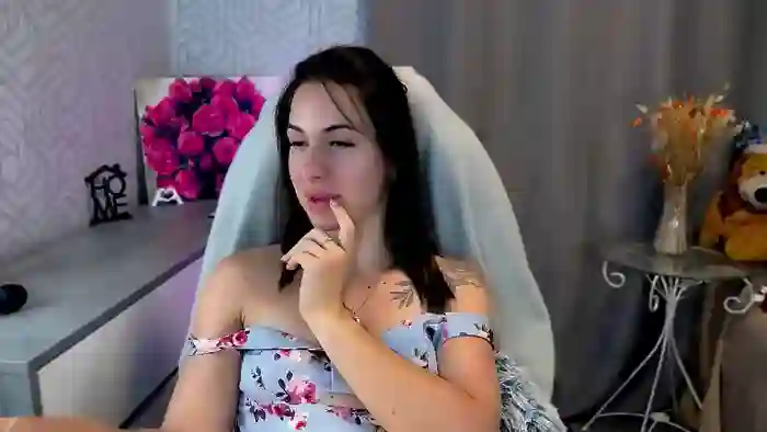 MeganNaughtyy