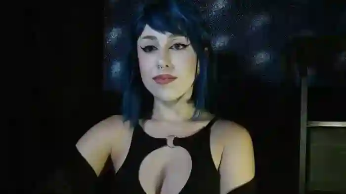 MissVikkiBlue