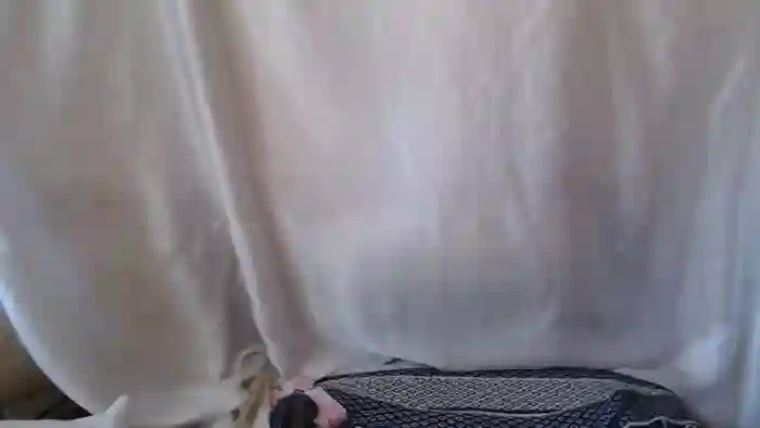 BettyGirlKiss