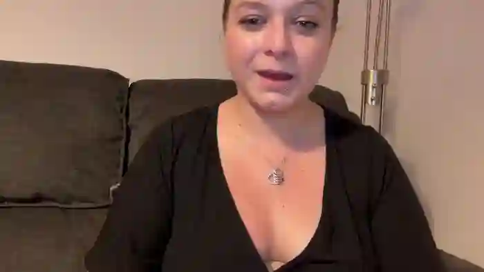 NaughtyWifeUK