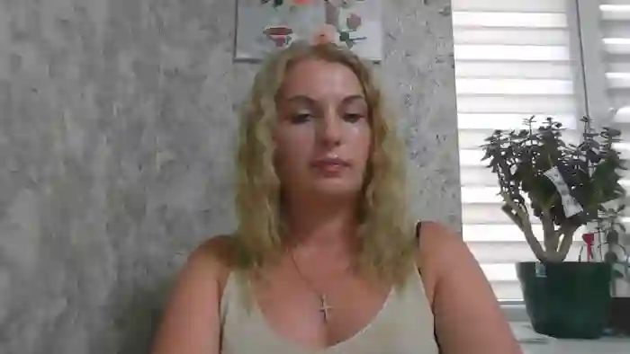 AngelicaRose33
