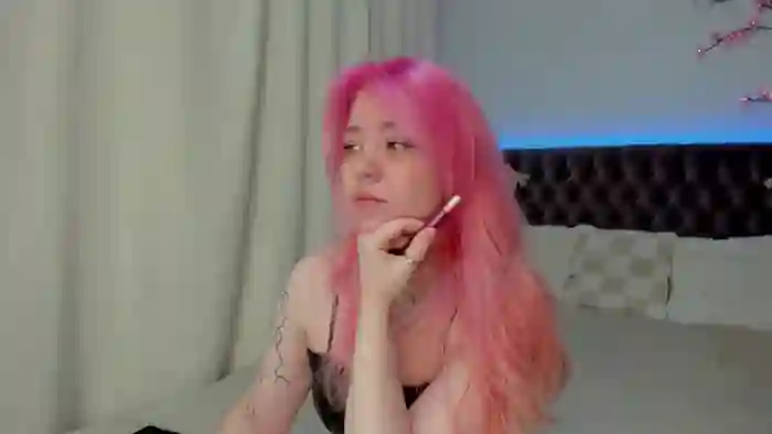 EllaMyerss