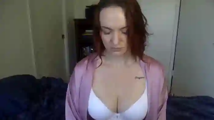 MadelynMilfNextDoor
