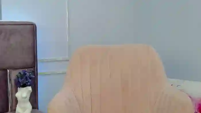 MiaWollson