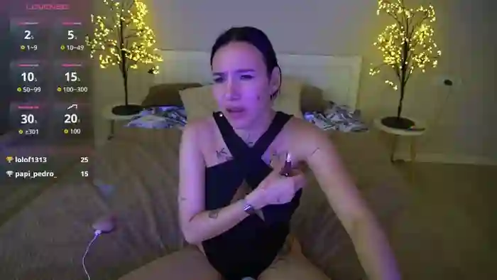 NikkiGoldX