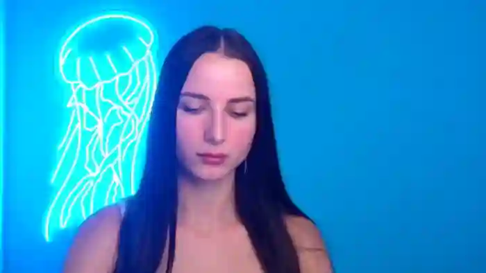 Scarlett_Wonder