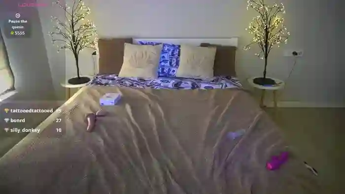 NikkiGoldX