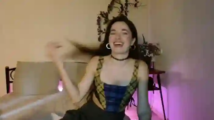 LuckyVicky28