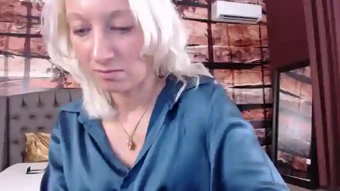 NatalieXBitton