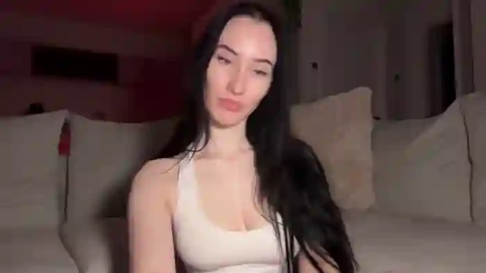 ZaraHartUK