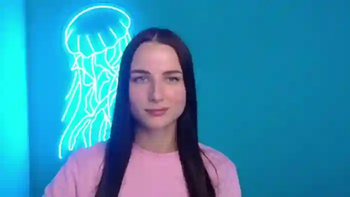 Scarlett_Wonder