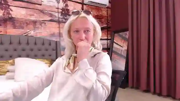 NatalieXBitton