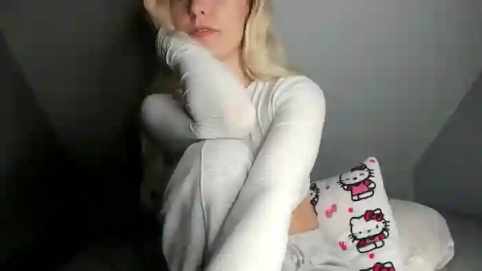 XxAlliGirlNextDoor