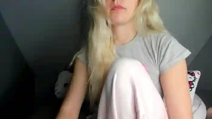 XxAlliGirlNextDoor