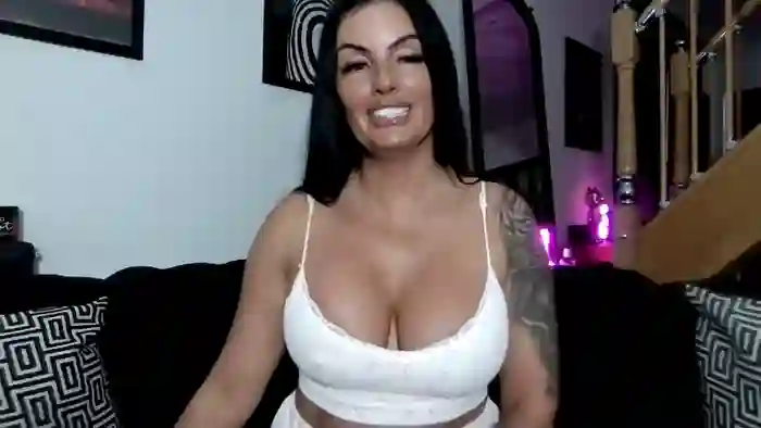 BellaVixen23
