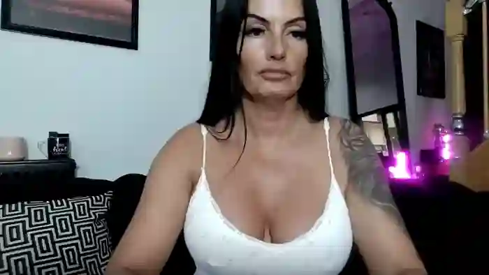 BellaVixen23