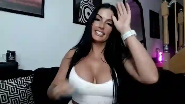 BellaVixen23