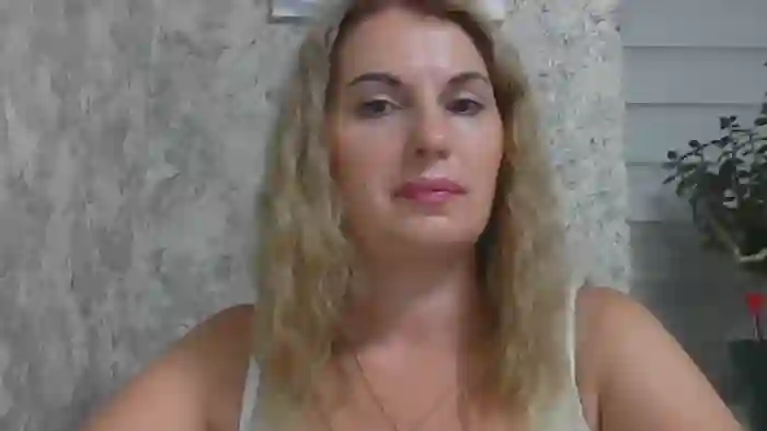 AngelicaRose33