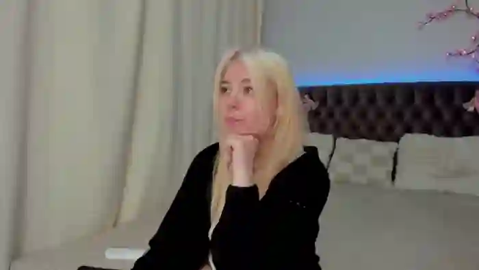 EllaMyerss
