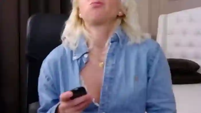 NatalieXBitton
