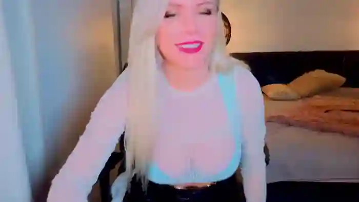 MsLindsayDevis