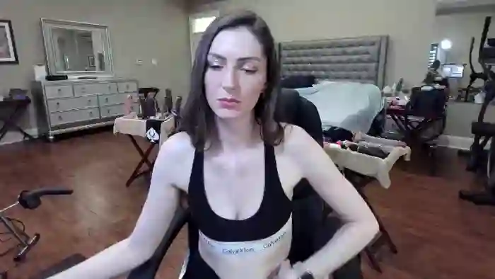 lucy_aura