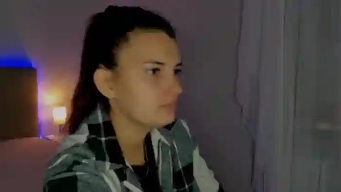 LauraLeee