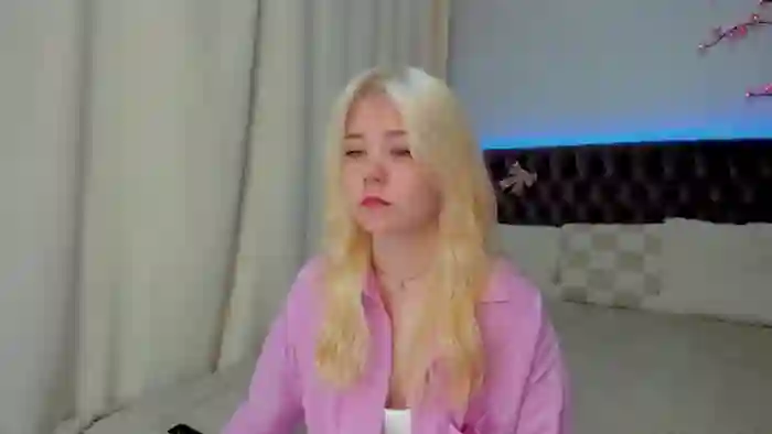 EllaMyerss