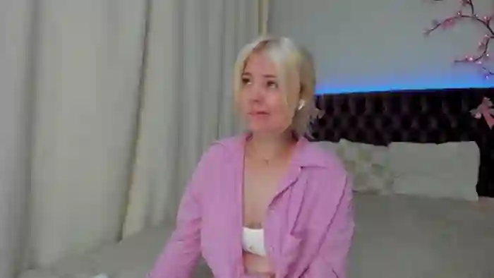 EllaMyerss
