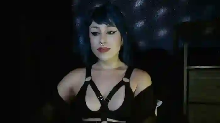MissVikkiBlue