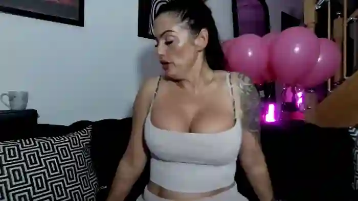 BellaVixen23