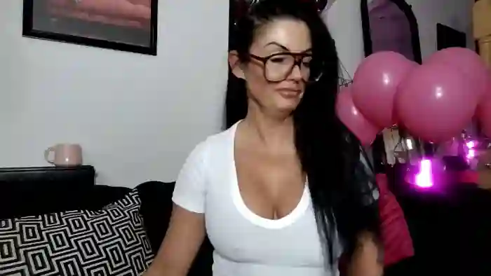 BellaVixen23