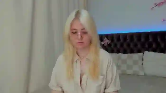 EllaMyerss