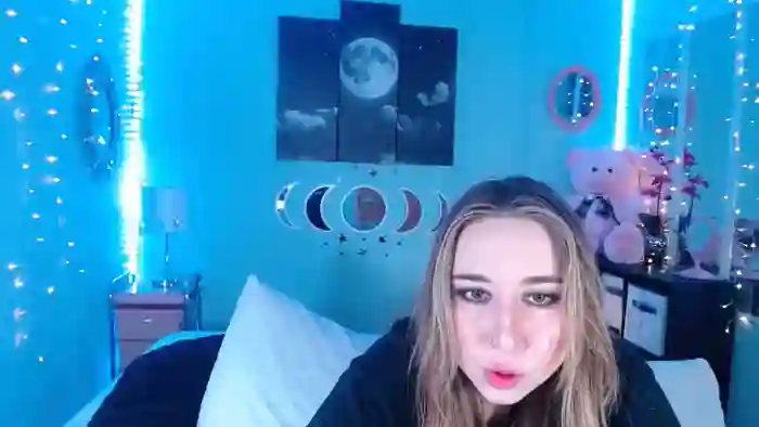 Lacey_Prescott