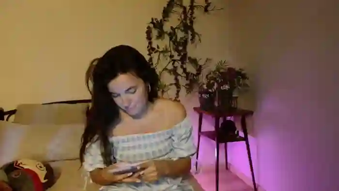 LuckyVicky28
