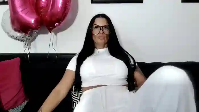 BellaVixen23