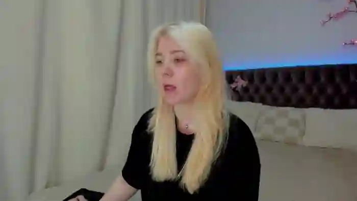 EllaMyerss