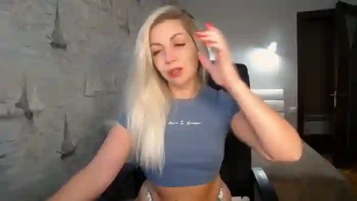Nichole_Hill