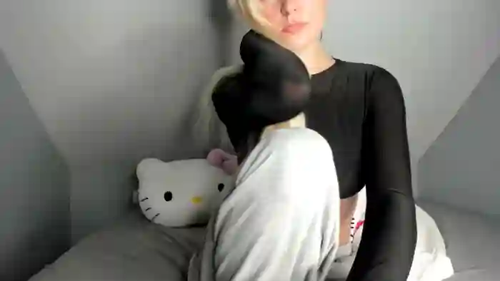 XxAlliGirlNextDoor