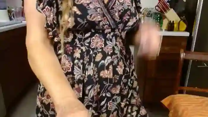 KelliKatt