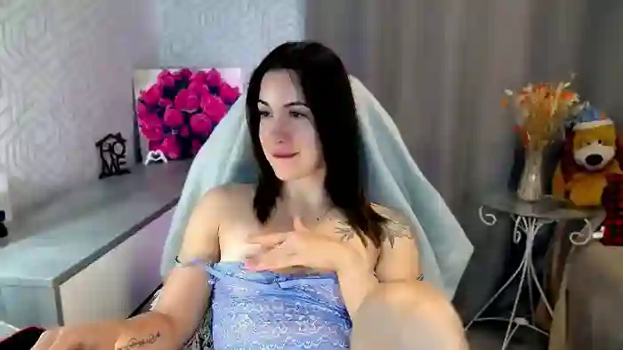 MeganNaughtyy