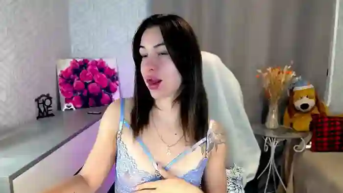 MeganNaughtyy