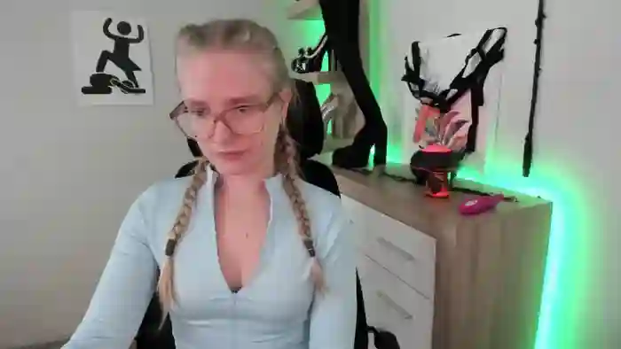 NancyxSTAR